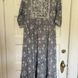 Elegant Blue Floral Dress